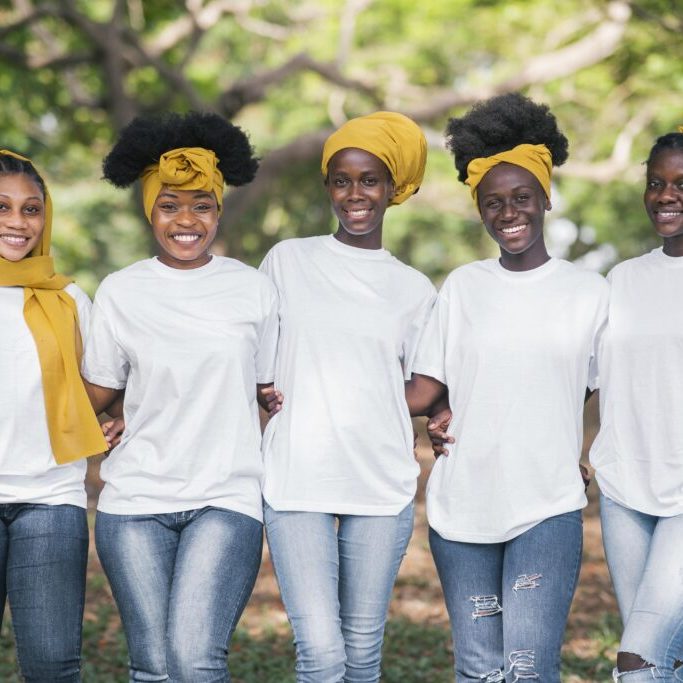 medium-shot-women-posing-together-1024x683